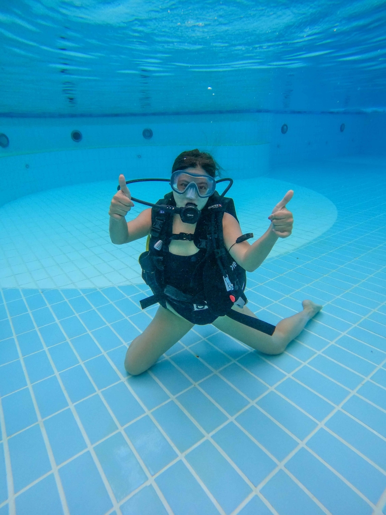Scuba Diving In The Heart Of Kuala Lumpur Happy Go KL
