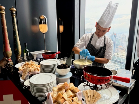 Chalet Swiss Pop-Up